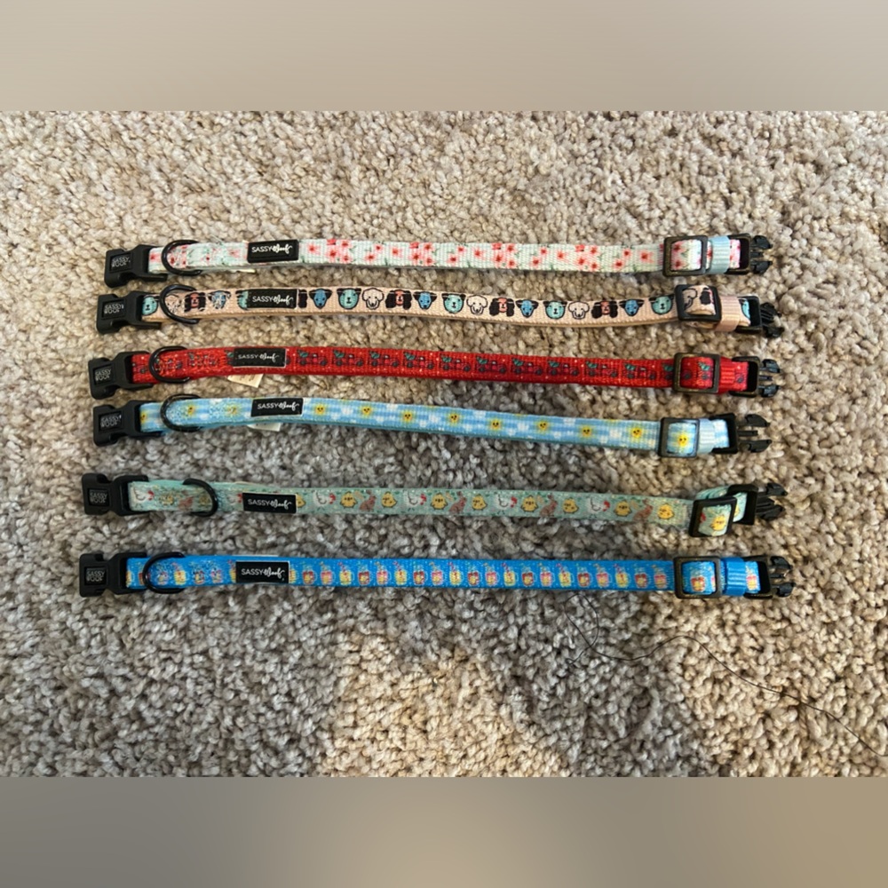 Sassy woof collars